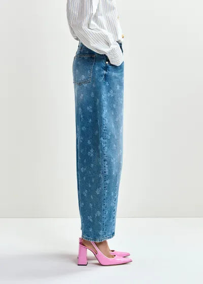 ESSENTIEL ANTWERP - JO1 Barrel Leg Jeans - Stylish Denim for Spring 2026