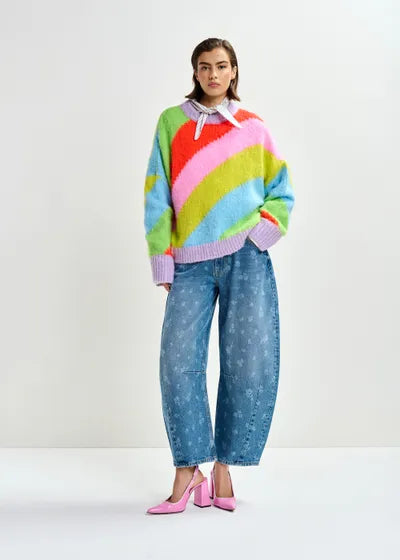 ESSENTIEL ANTWERP - JO1 Barrel Leg Jeans - Stylish Denim for Spring 2026