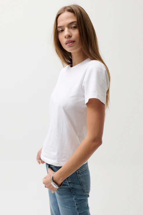 Side profile of white cotton T-shirt with casual look