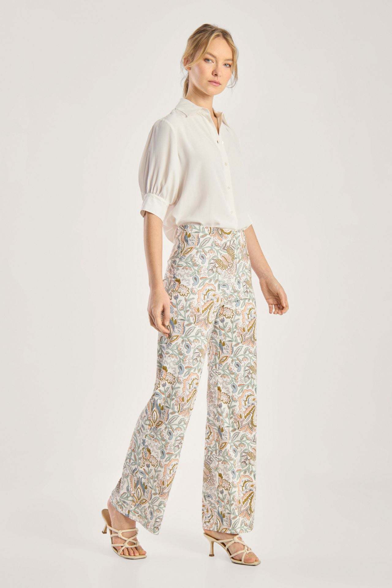 Seductive *  Kimberly Pastel Paisley Pants